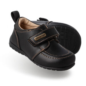 Mocasín negro, Karsten